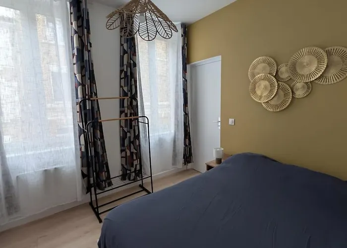 Confort Et Design-pres De La Cathedrale Apartment